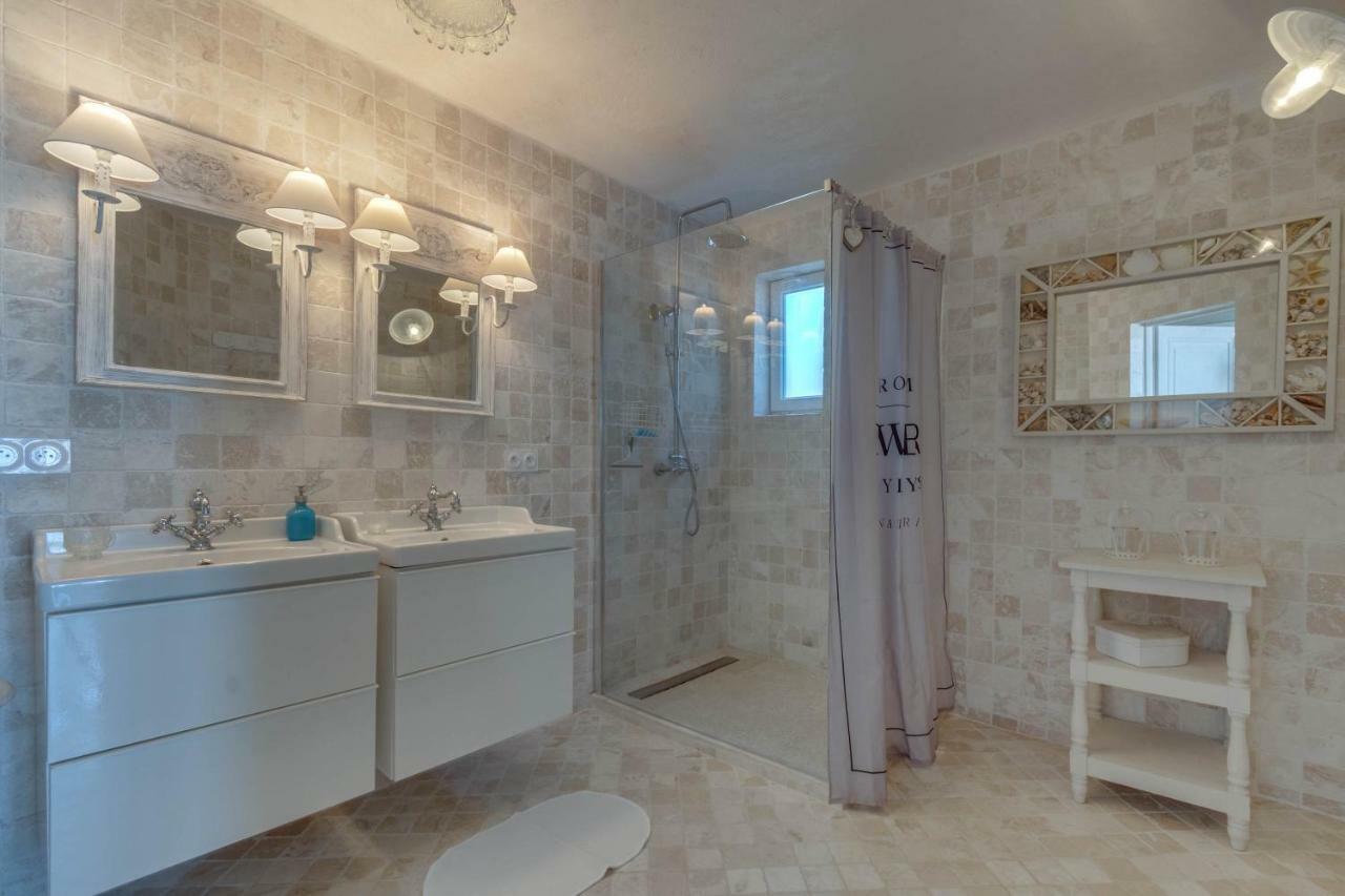 Mer du Mer Roquebrune-sur Argens Bagian luar foto